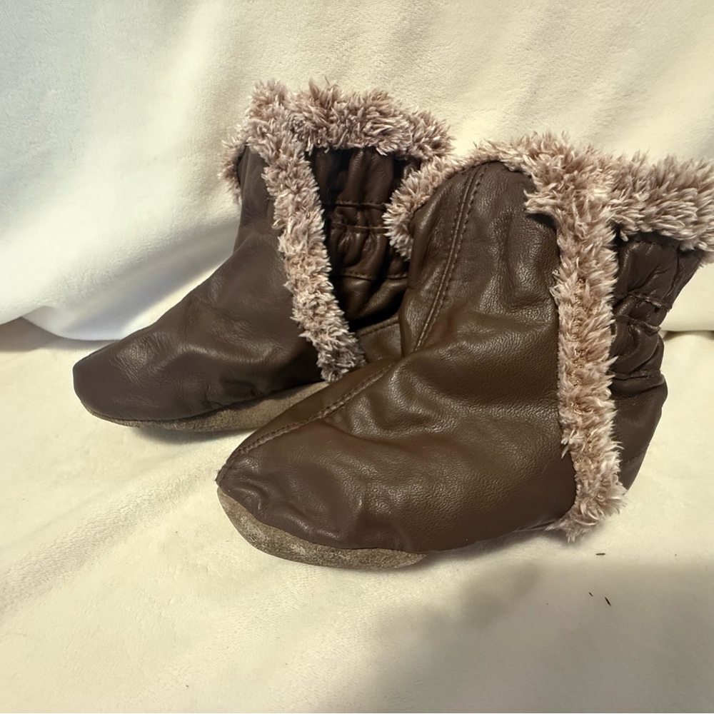 Robeez Brown Leather Gloves with Fur Trim